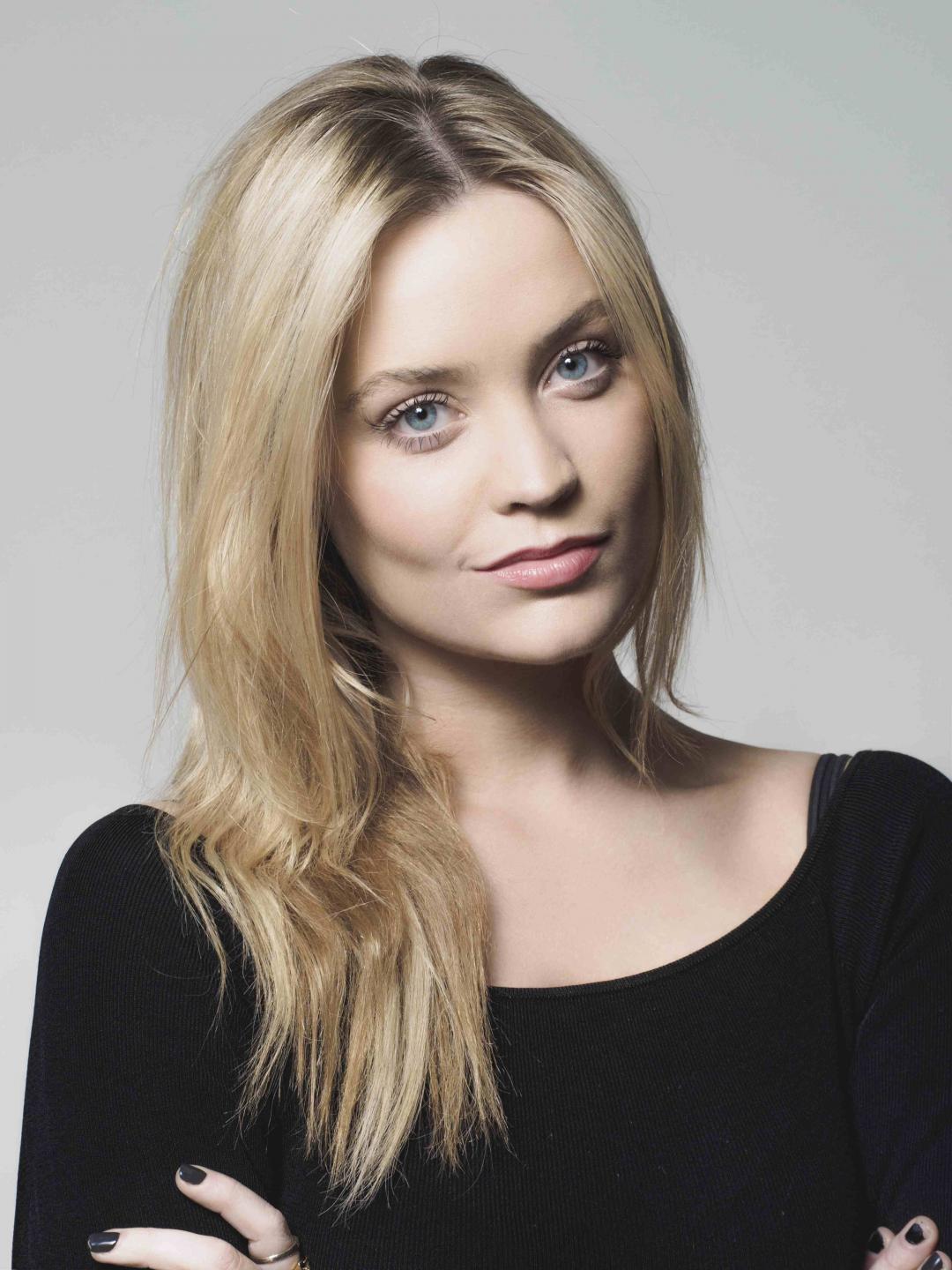 Laura Whitmore as Cleo