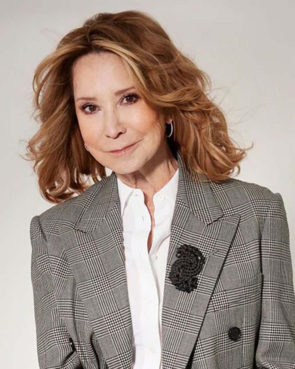 Felicity Kendal wearing a dogtooth jacket