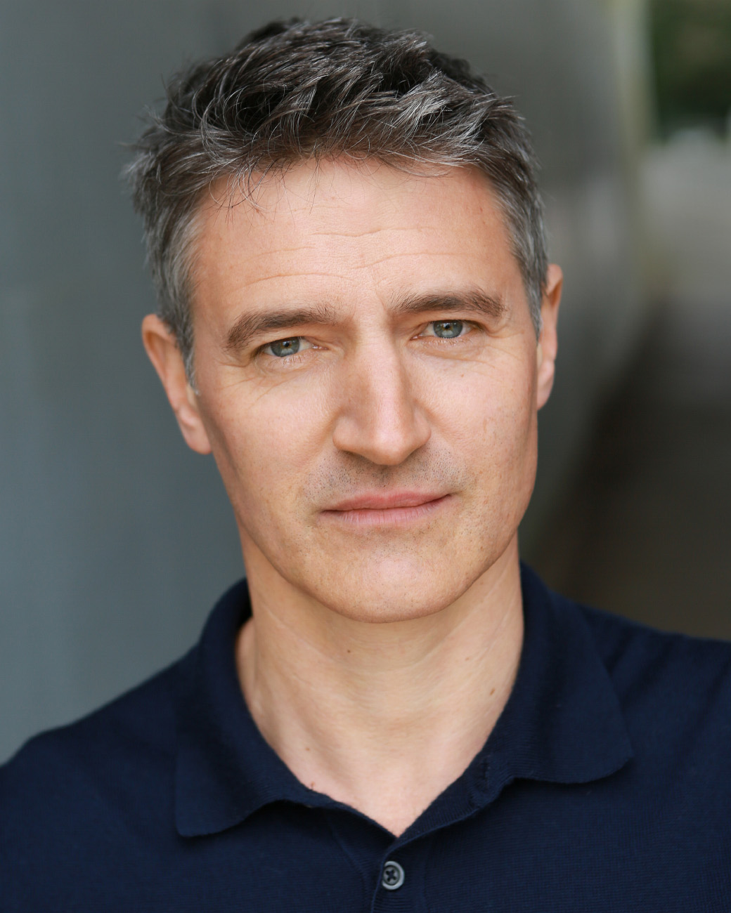 Tom Chambers Head Shot