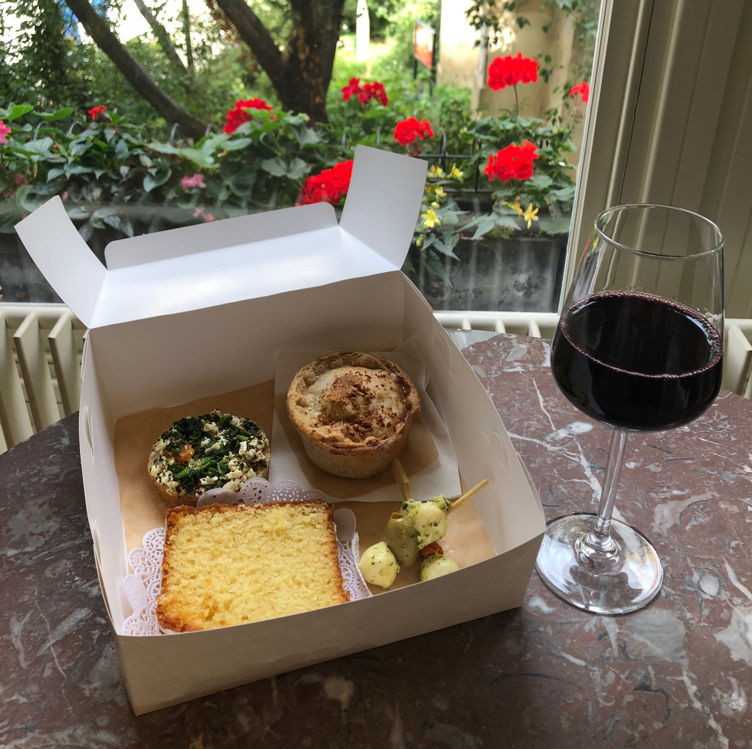 Pork Pie Box with red wine